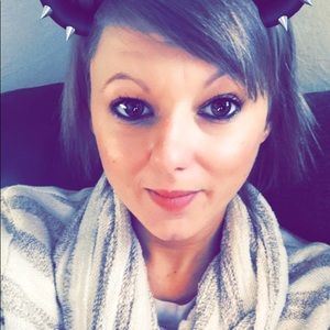 Meet your Posher, Nikki